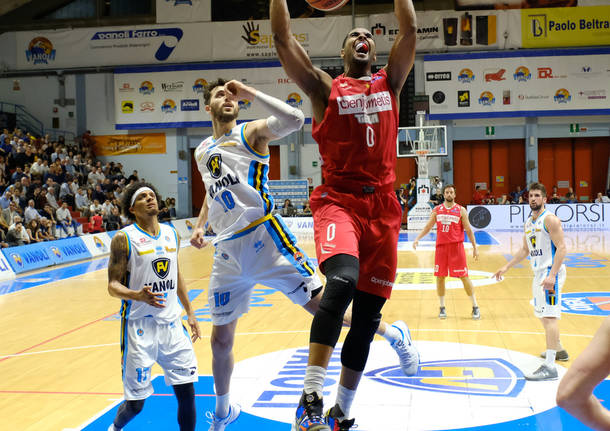 Vanoli Cremona - Openjobmetis Varese 70-79