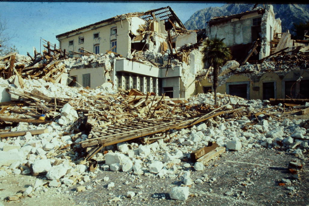 I varesini in Friuli per la ricostruzione dopo il terremoto