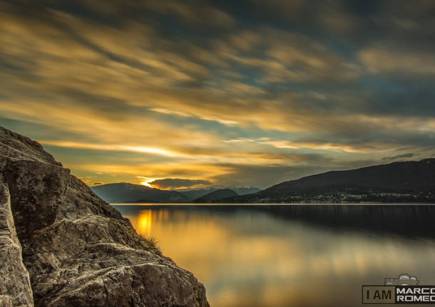 Un esplosione di colori al tramonto