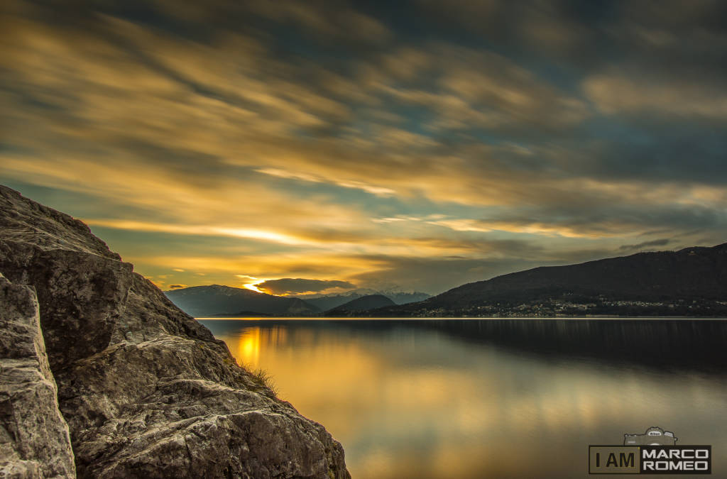 Un esplosione di colori al tramonto