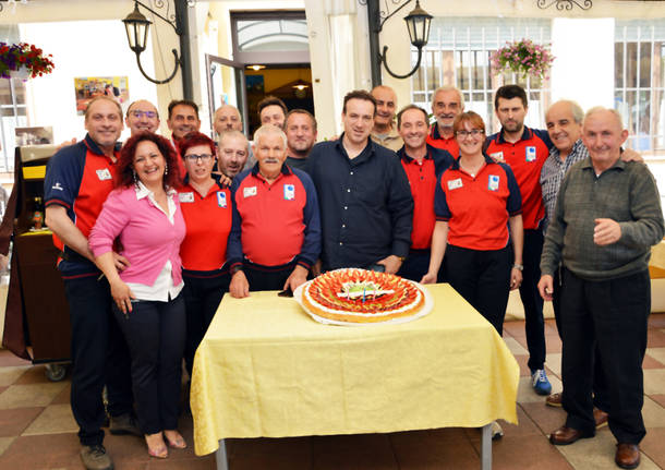 Inaugurato il nuovo fondo sintetico del campo da bocce carnaghese