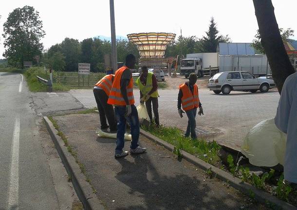 Tutti a pulire le strade: arriva il \"flash mob\"