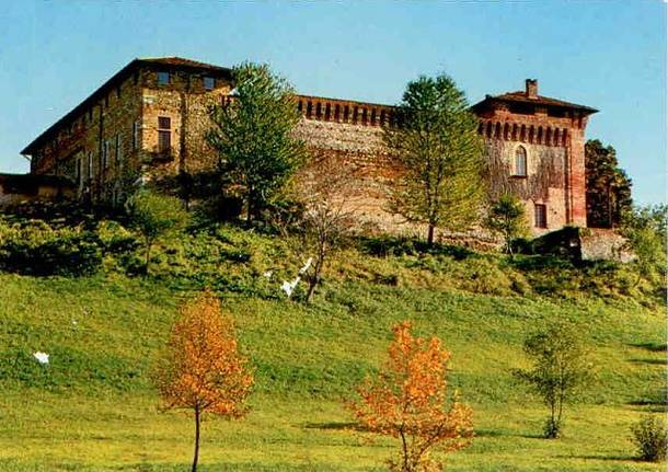 Una sintetica, interessante ricerca sui Castelli della Valle dell\'Arno.