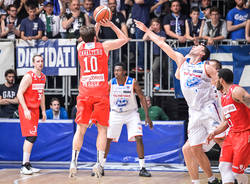 Vitasnella Cantù - Openjobmetis Varese 89-79