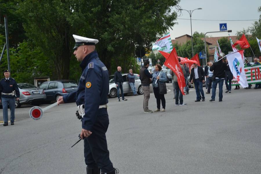 Corteo metalmeccanici Gallarate 2016