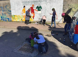 da parcheghio a murales storico del quartiere