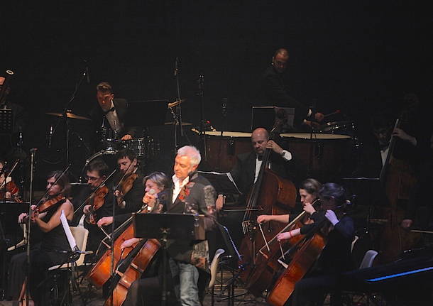 Davide Van De Sfroos in concerto all’Apollonio