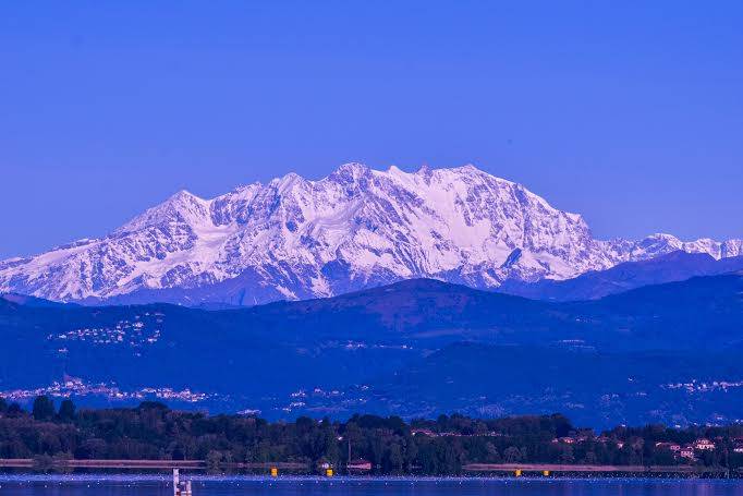Il risveglio del Monte Rosa di Roberto Vanola