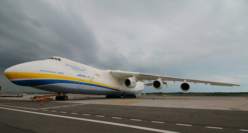 L'Antonov negli scatti dei ragazzi di Malpensa Spotters Group