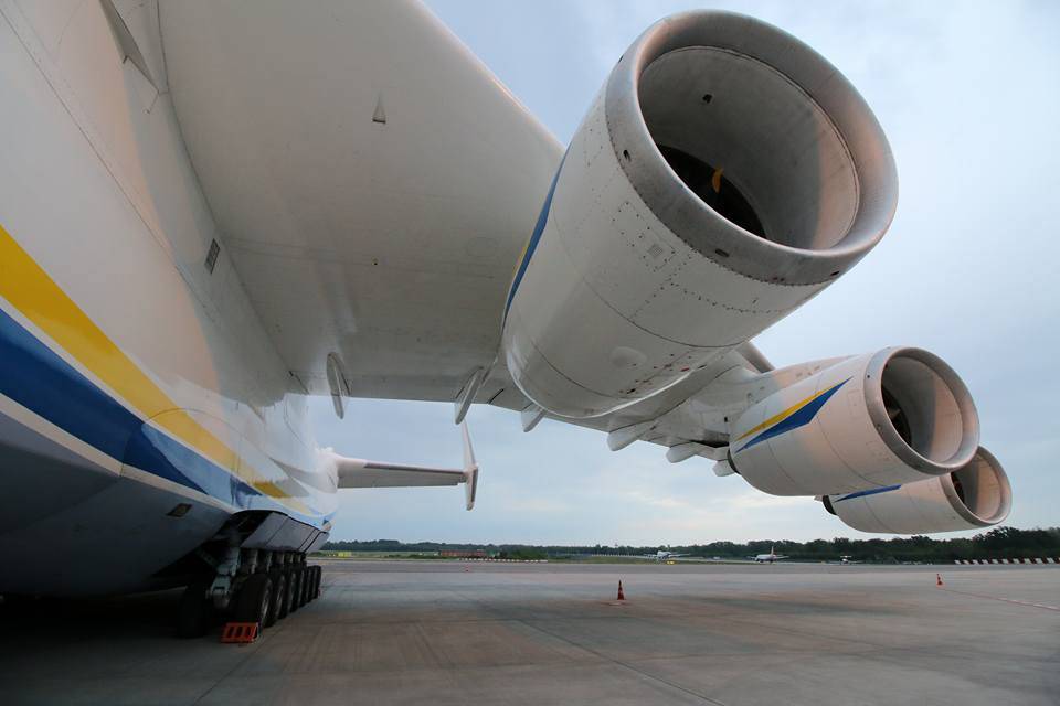 L'Antonov negli scatti dei ragazzi di Malpensa Spotters Group