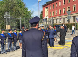 La deposizione della corona ai caduti della Polizia