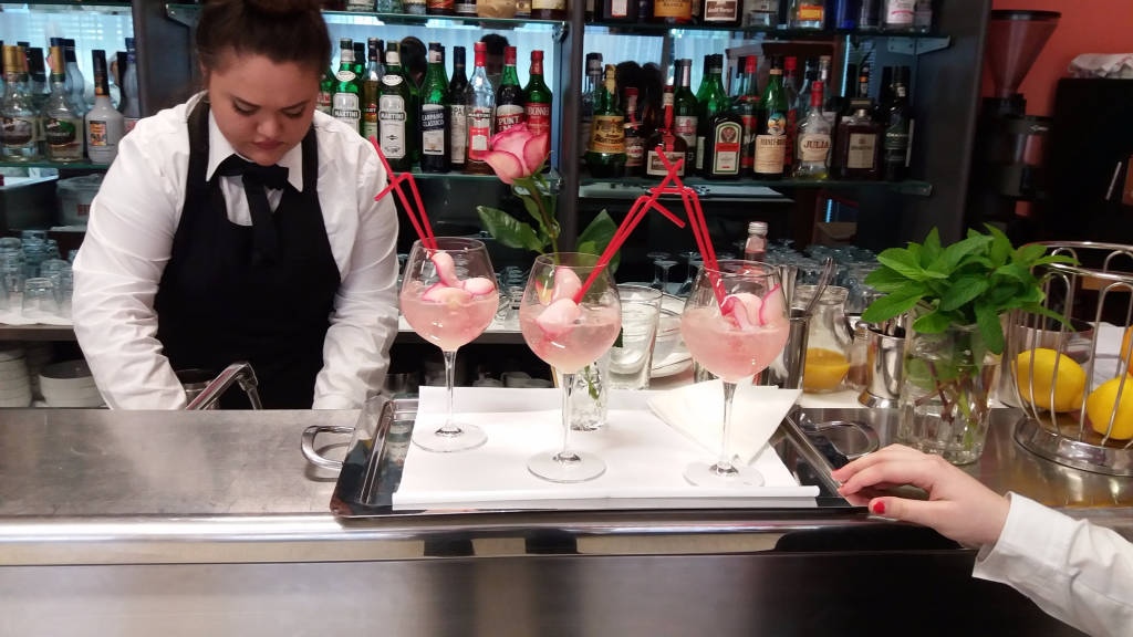 La gara dei futuri barman al Cfp di Luino