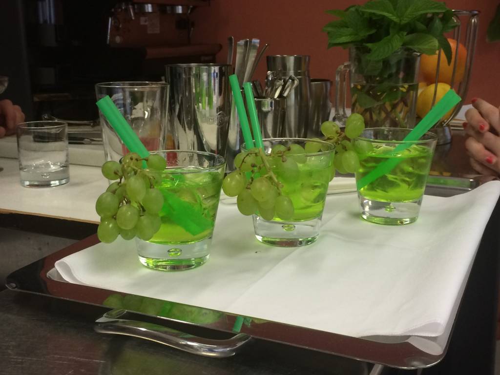 La gara dei futuri barman al Cfp di Luino