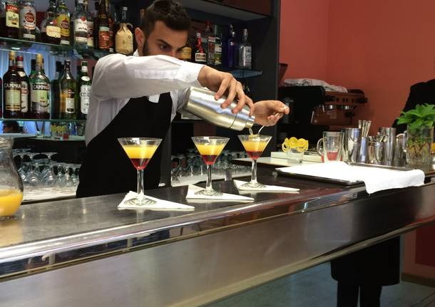 La gara dei futuri barman al Cfp di Luino