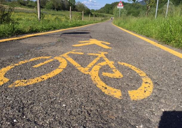 la pista ciclabile cuveglio - rancio valcuvia