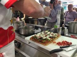 La pizza "mondiale" arriva al corso Tigros