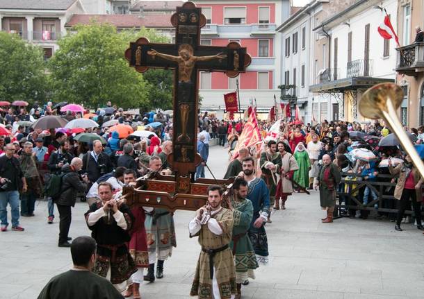 Palio di Legnano: la traslazione della croce