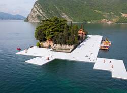 The floating piers: l'inizio dell'allestimento