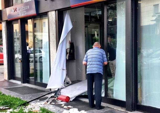 Bancomat rubato cassano Magnago
