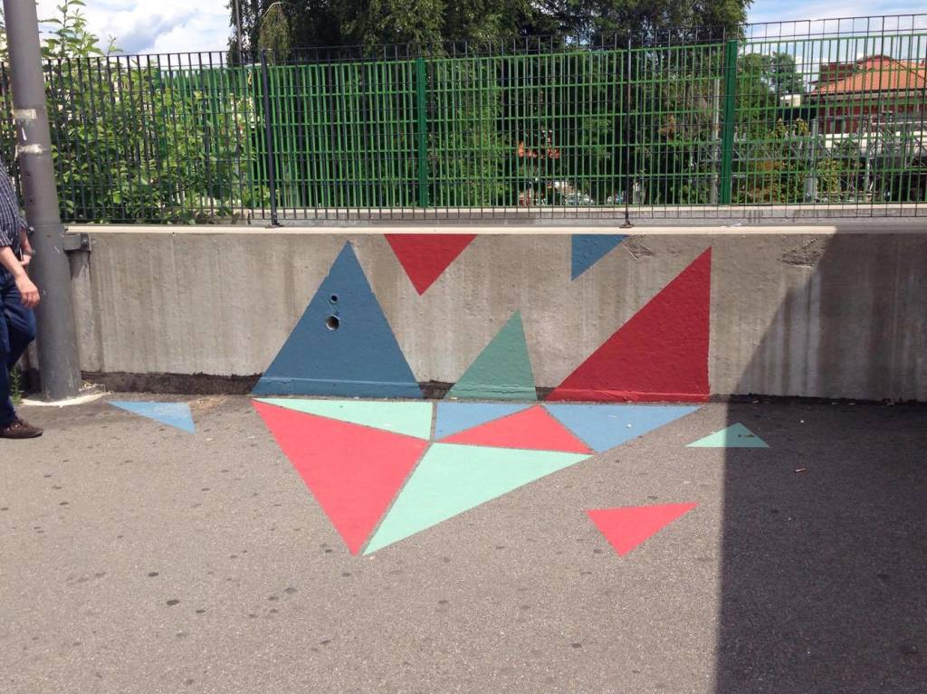 Nuove forme d\'arte urbana fra le stazioni di Varese