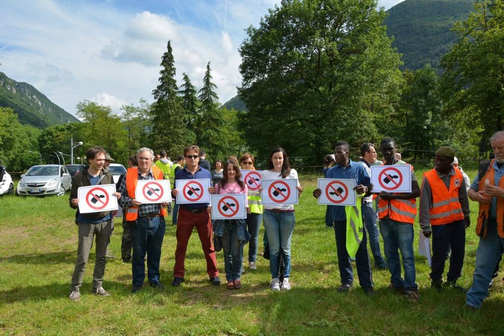 Il flash mob per le strade pulite