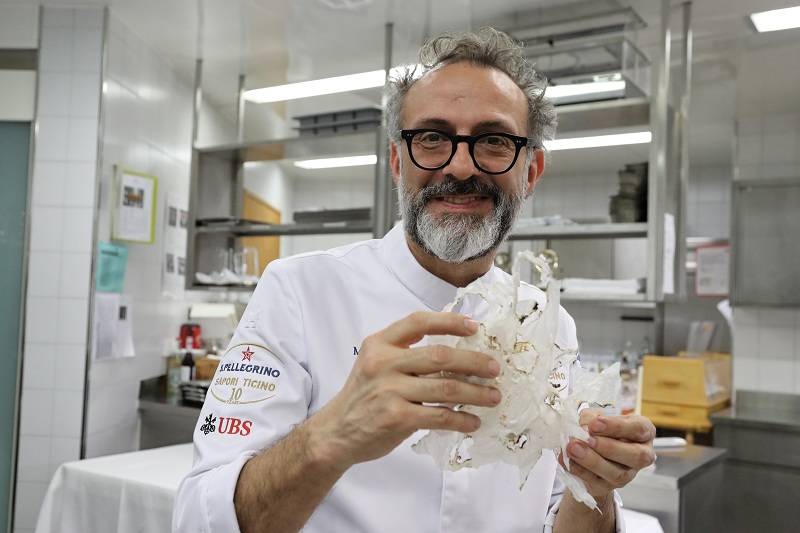 Massimo Bottura all\'opera