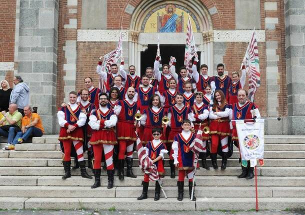 Sbandieratori: trofeo Gigi Mezzenzana