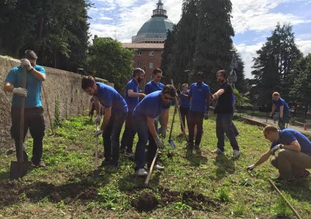 Giornata di volontariato per i dipendenti Nielsen