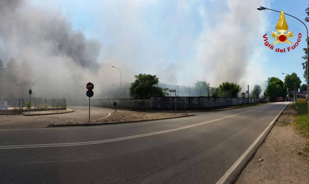 incendio castellanza ex crespi legnano