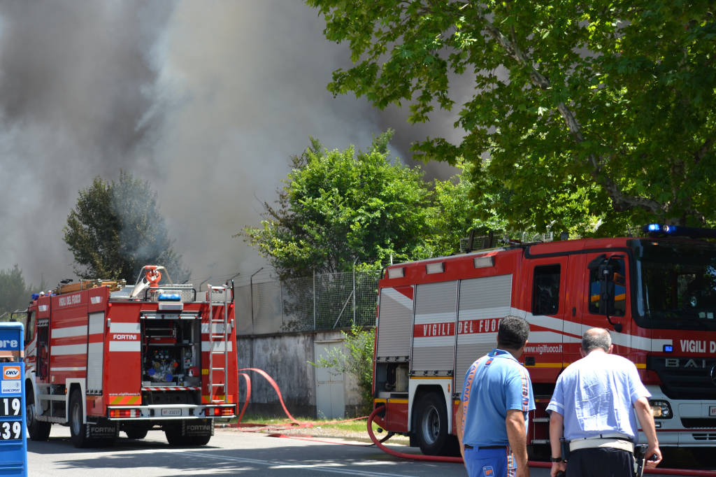 Incendio Castellanza via Diaz