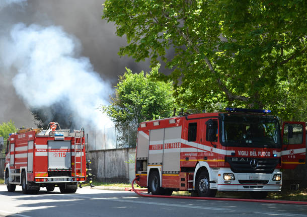 Incendio Castellanza via Diaz