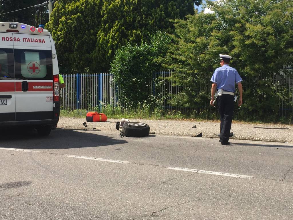 Incidente a Cardano, arriva l\'elisoccorso