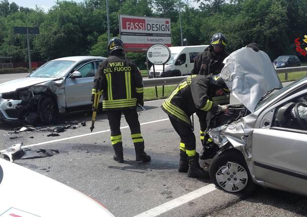 incidente vanzaghello