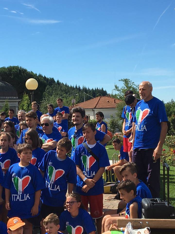 Induno Olona - 500 minitifosi e nonna olimpia