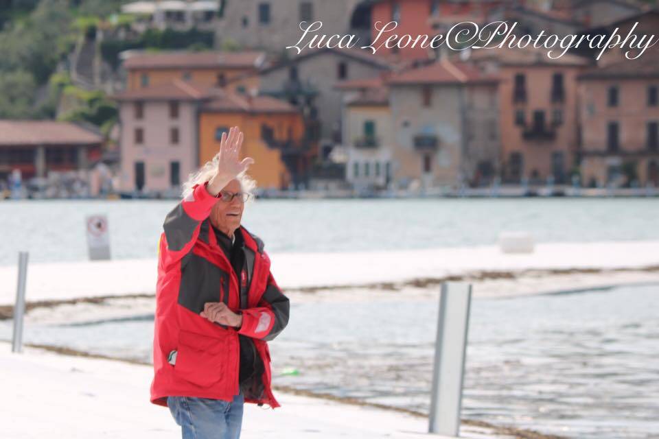 “The Floating Piers”, l’opera di Christo fotografata da Luca Leone
