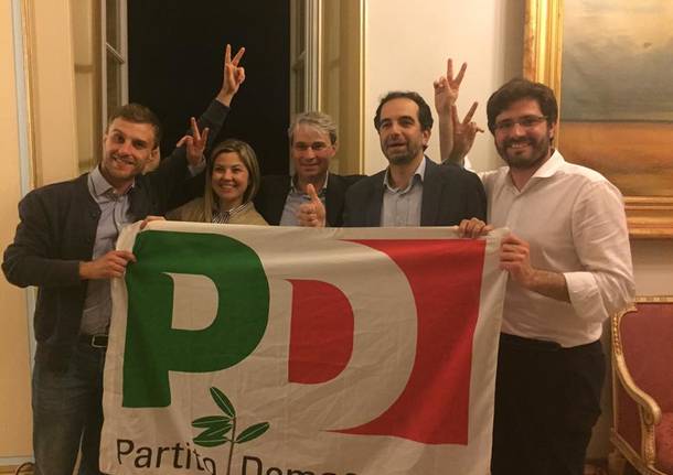 Varese, il Pd festeggia Galimberti sindaco