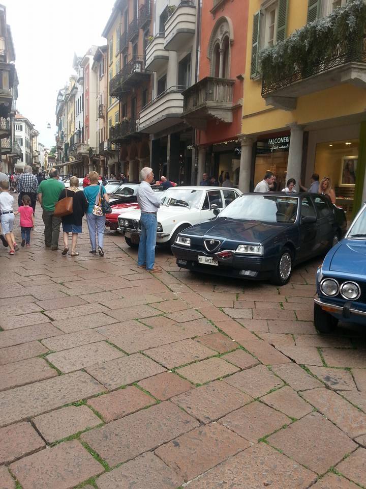 Alfa Romeo storiche in centro a Varese
