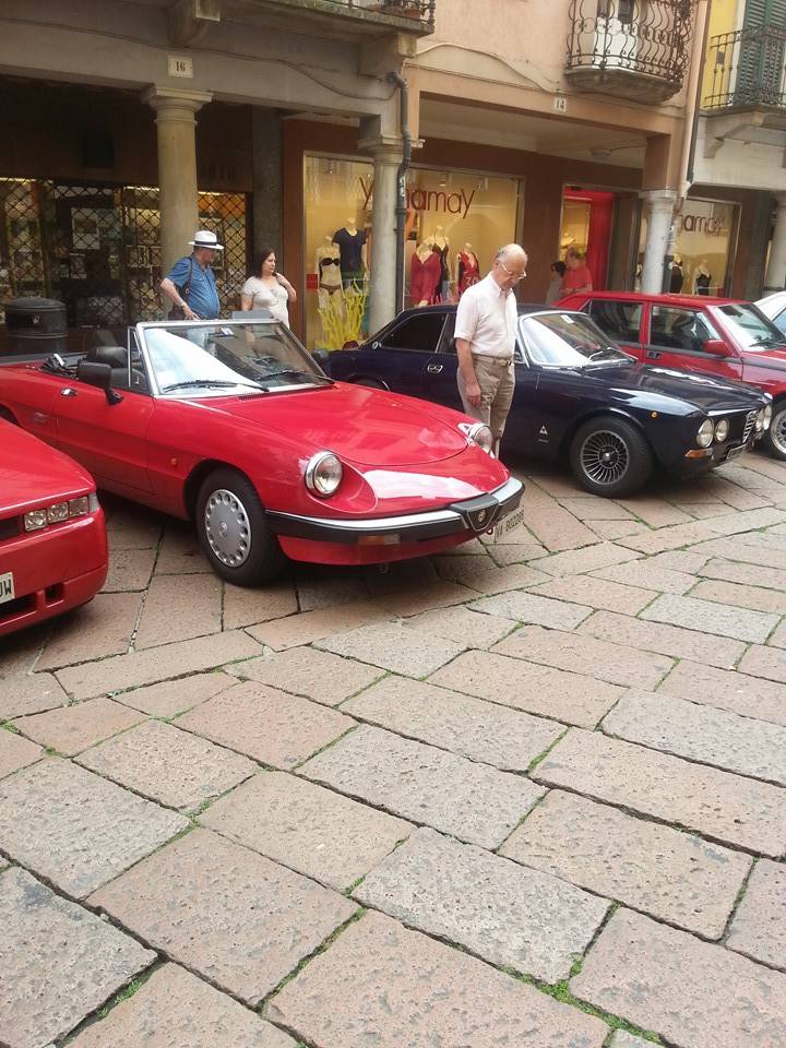 Alfa Romeo storiche in centro a Varese