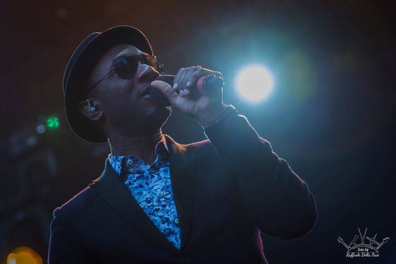 Aloe Blacc a Moon and Stars