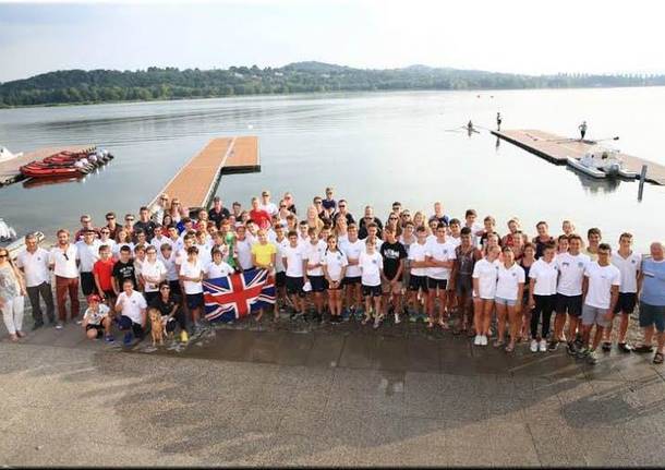 La squadra britanni di canottaggio ospite della Canottieri Varese