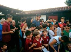 Parolo in visita alla sua scuola calcio