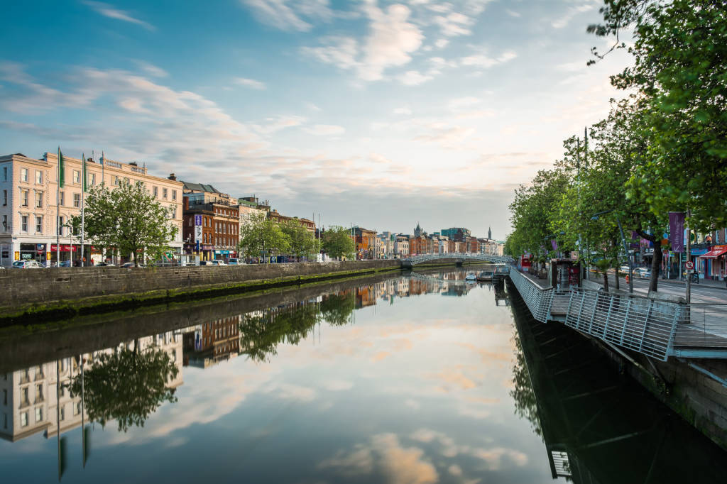 EIRE