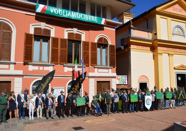 GLI ALPINI DI TUTTO IL LUINESE IN FESTA A BEDERO- MASCIAGO