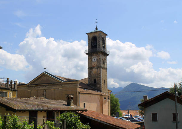 Cuasso - il campanile - foto Merula61