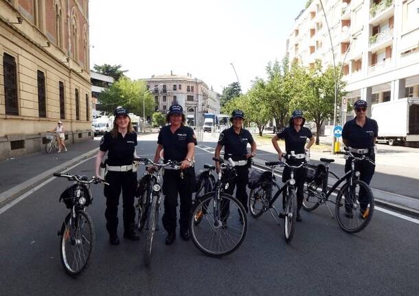 “Pedalata Rosa”: in sella alla bici anche la Polizia Locale