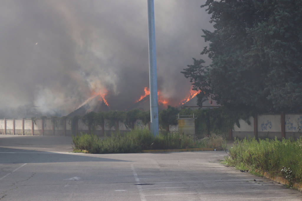 incendio ex peplos castellanza