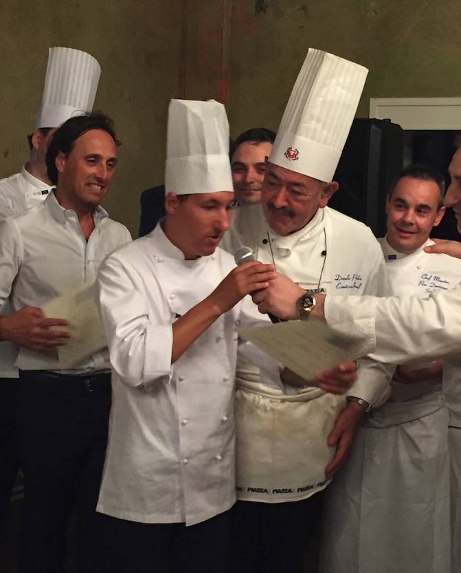 La carica dei ragazzi di Costa Sorriso