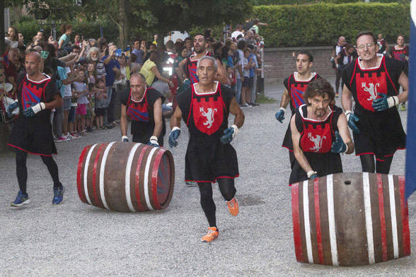 Palio dei Castelli, la corsa delle botti