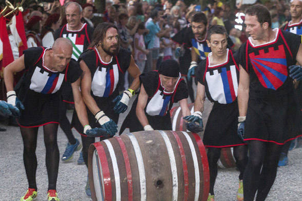 Palio dei Castelli, la corsa delle botti