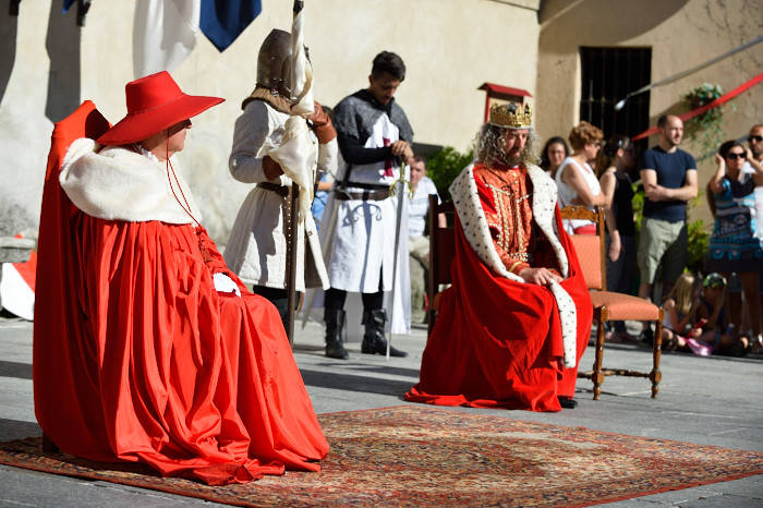 Palio dei Castelli, la sfilata